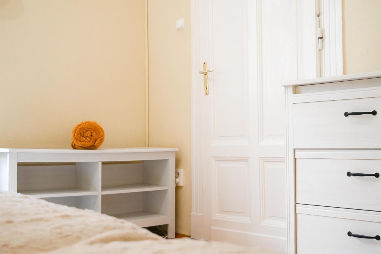 Your Home In Budapest: Cozy, Central & Silent Екстериор снимка