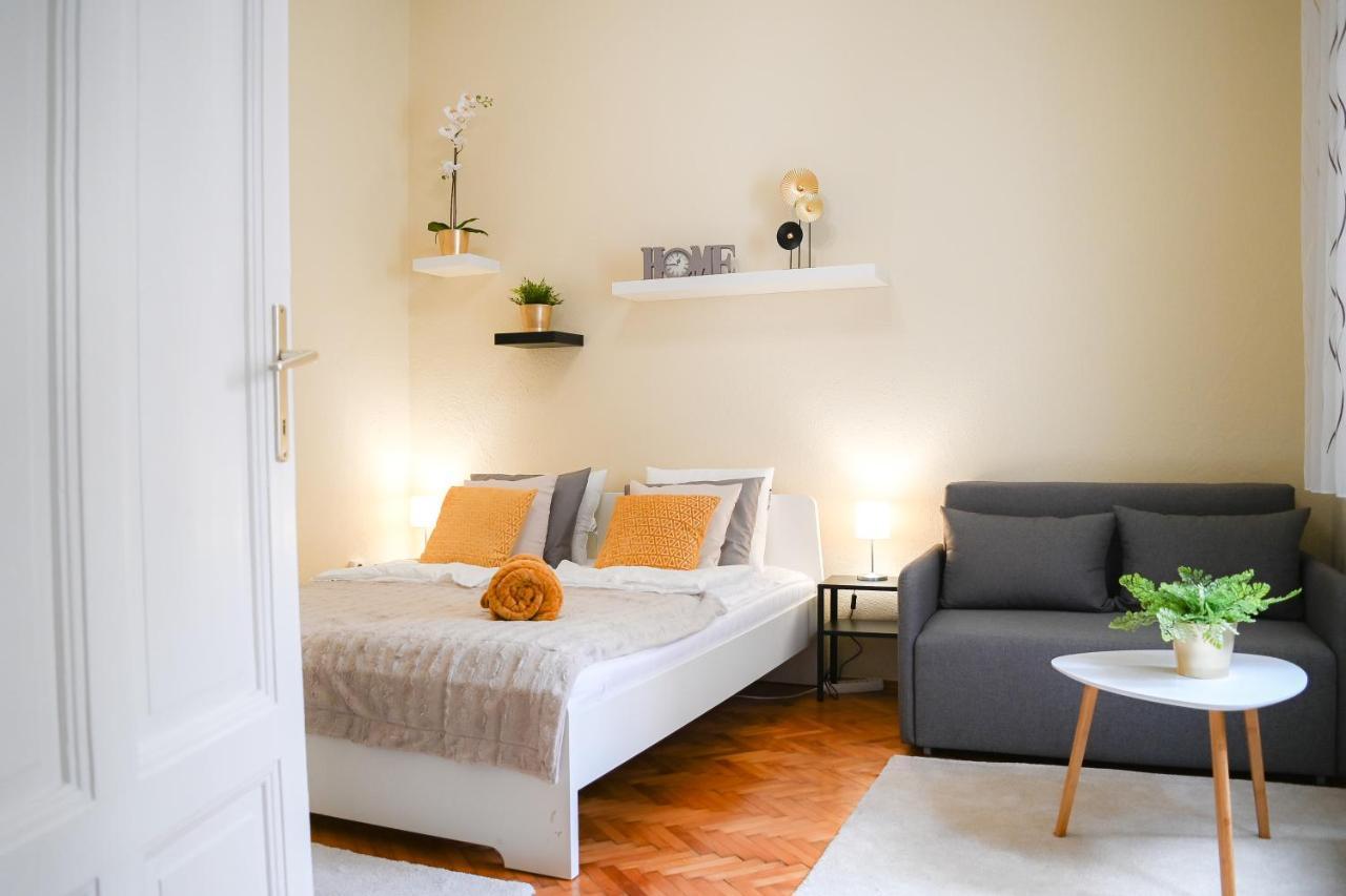 Your Home In Budapest: Cozy, Central & Silent Екстериор снимка
